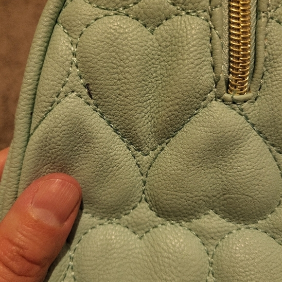 Betsey Johnson Mint Green Quilted Handbag with Gold Bow Clutches & Wristlets - Picture 9 of 15